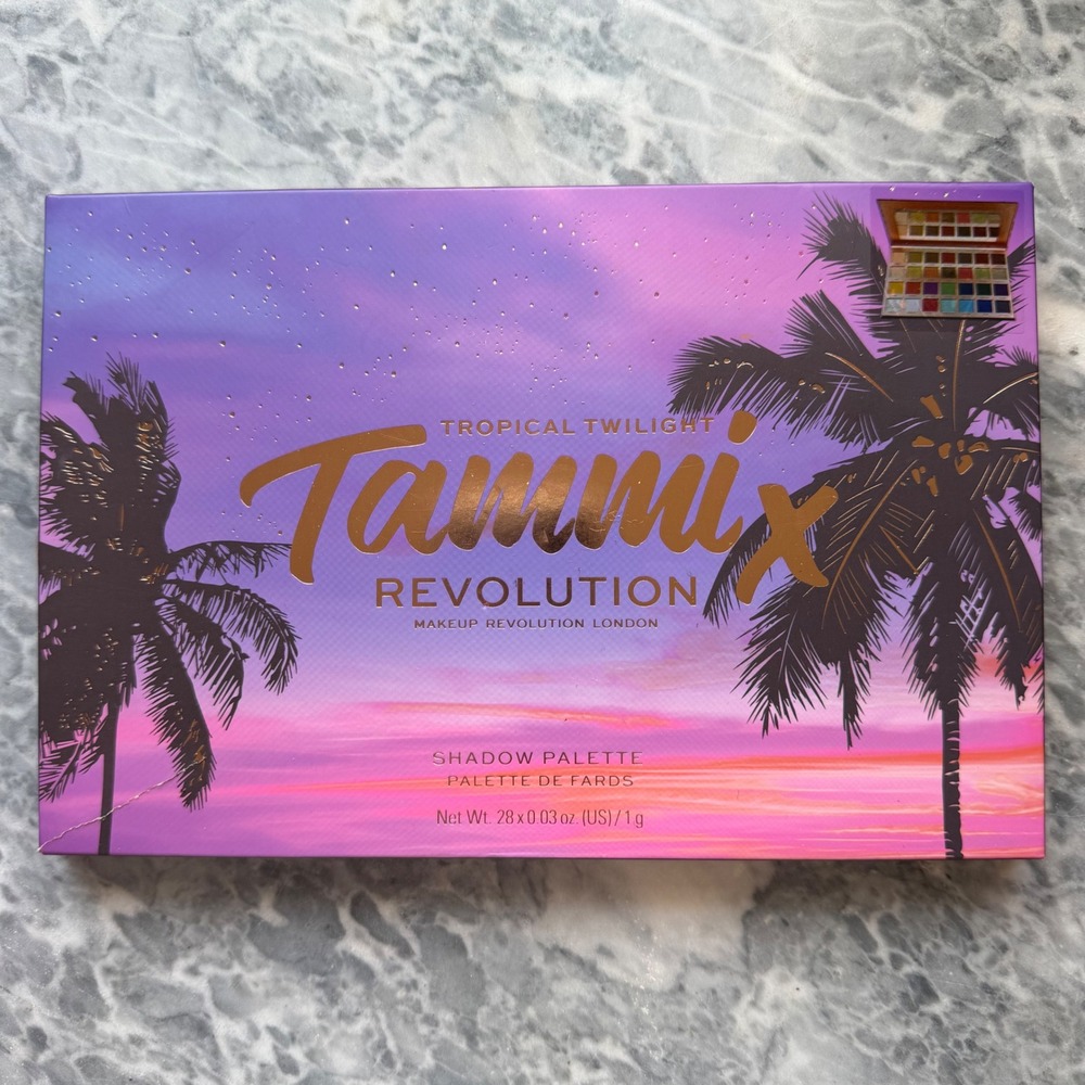 New Makeup Revolution London Tammi X Tropical Twilight Shadow Palette